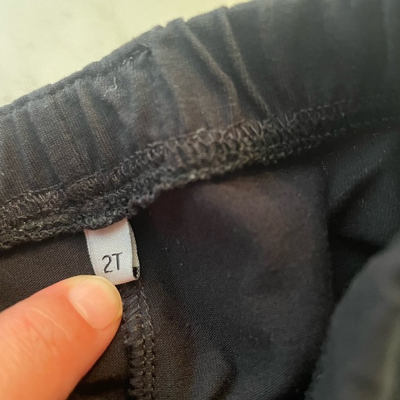 Girls Ruffle Pants - Picture 3 of 4